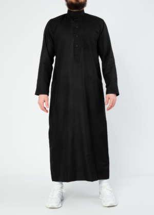 Saudi Qamis Al-Zulmah